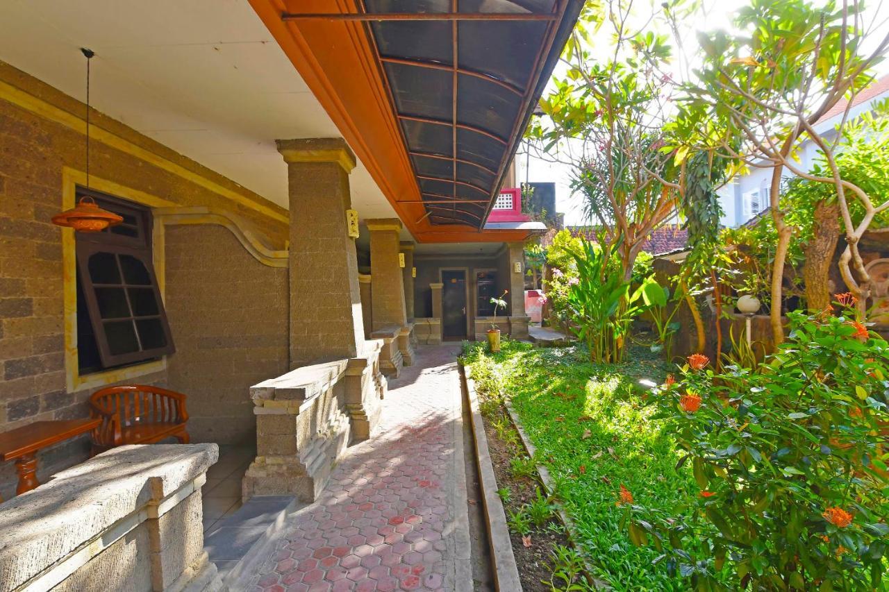 Oyo 3244 Grand Chandra Hotel Denpasar  Exterior photo